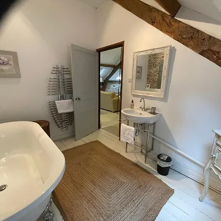 Le Moulin Des Farges Bed & Breakfast Meymac Exterior photo